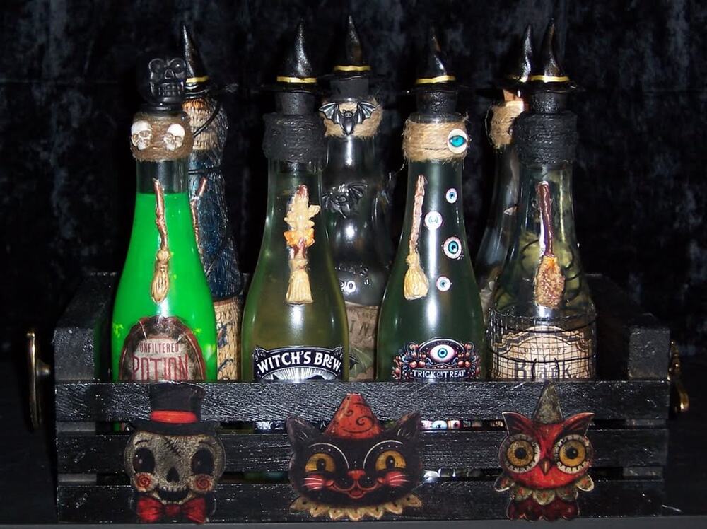 Artisanal Halloween Potion Bottles & Apothecary Jars with Crate - Set of 7